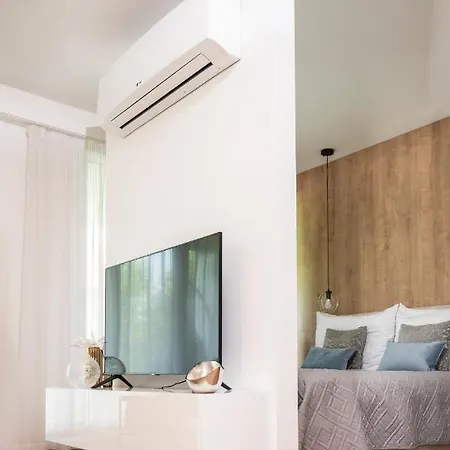 Napfény Aparthotel 4*