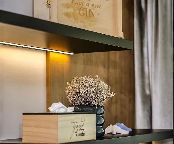 Apart Otel Napfeny 4*